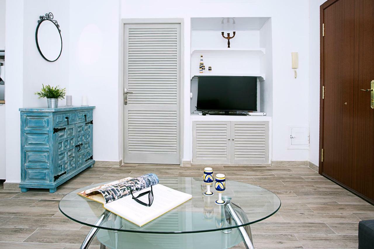 Monko - Blue Toscana, Pool & Center Apartment O 토레몰리노스 외부 사진