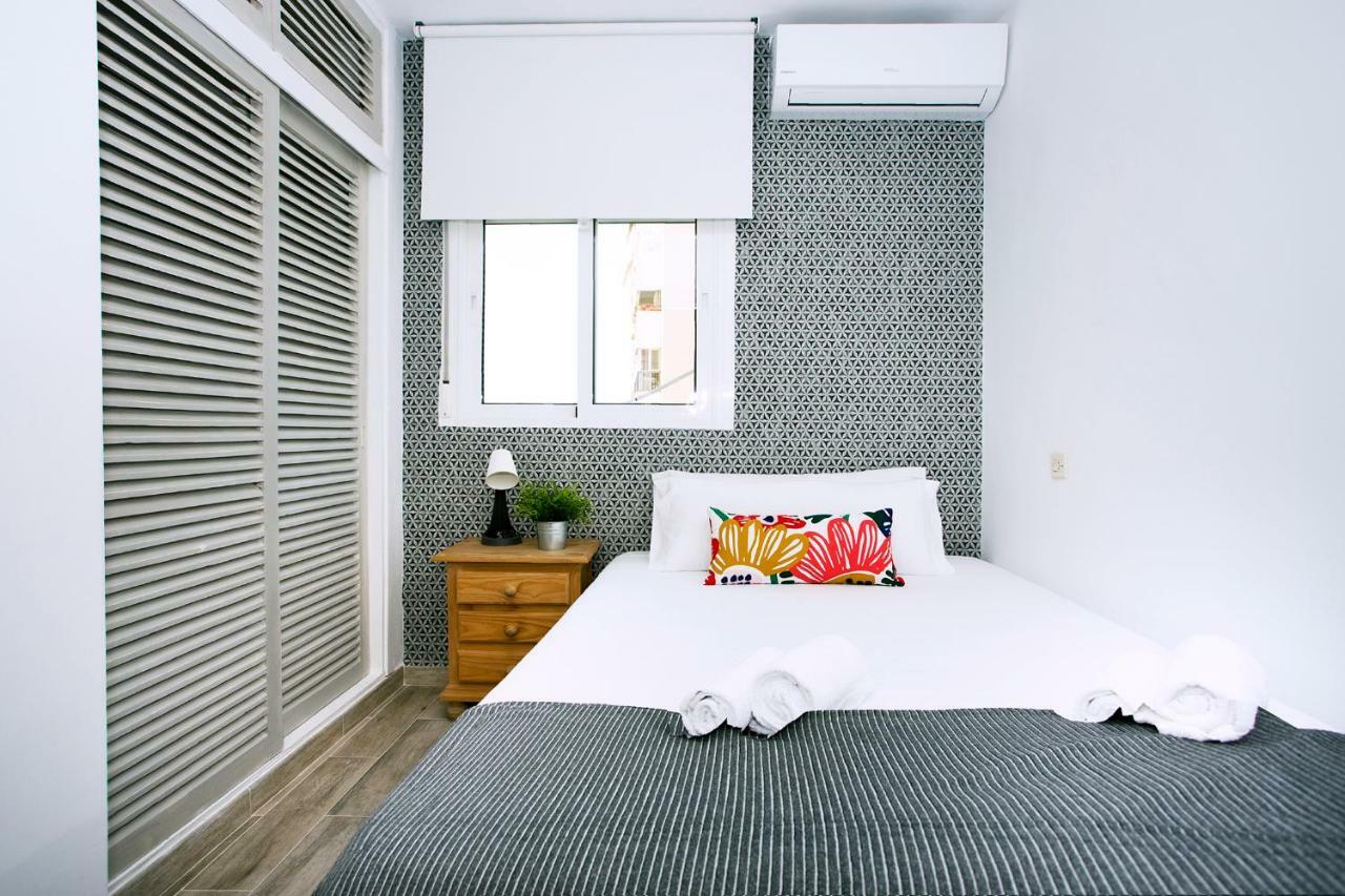 Monko - Blue Toscana, Pool & Center Apartment O 토레몰리노스 외부 사진